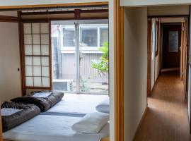 永楽町House, casa rústica em Toyama
