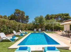 St Tomas Rustic V Pool Beachside