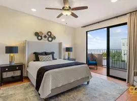 El Centenario Fully-equipped Home Steps to Beach