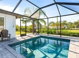 Englewood Escape 3BR Canal Front with Pool