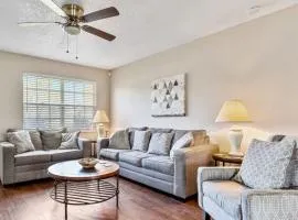 3BR Coastal Escape Near Beaches, Golf, Shops