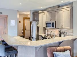 Stonegate Resort Unit B108, hôtel à Big White