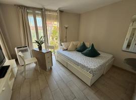 Central with charm and sea views