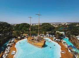 Piazza com acesso ao Acqua Park - luciana 2