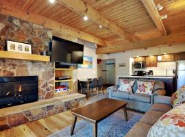 Timberline Condominiums 1 Bedroom Deluxe Unit B1C، فندق في سنوماس فيليج