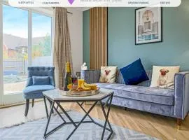 Middleton House with Free Parking, Fast-Wifi, SmartTV and Garden by Yoko Property