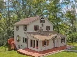 Peaceful home in mount bethel, PA