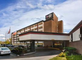 Best Western Plus Kansas City Sports Complex Hotel, ξενοδοχείο με γκολφ σε Κάνσας Σίτι