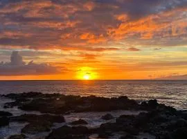 Menehune Shores 606 - Direct Ocean Front, Split AC