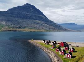 Mjoeyri Travel Holiday Homes, villa á Eskifirði