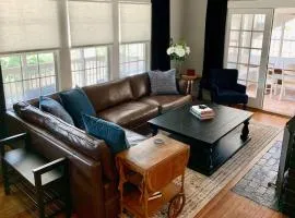 Be A Nomad - Fig Tree Inn - Steps to Beach