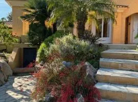 Villa avec piscine à quelques minutes de la mer