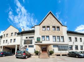 Hotel POD HERBEM -POKOJE OZONOWANE – hotel w mieście Białystok