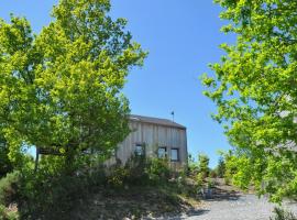 Jardins de L'Ourthe 8, hotel v destinaci Houffalize