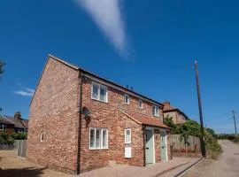 1 Buxlow Cottages