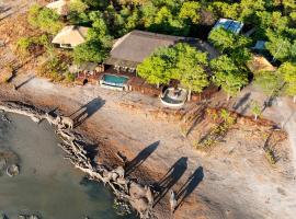 Hideaways Camp Kuzuma, Chobe Enclave, καταφύγιο σε Pandamatenga