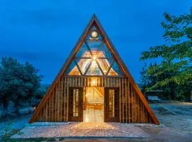 Cabaña Triangulo - Tierra de Arte