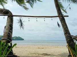 Bucana Beach House North El Nido