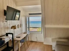 Le Central - Studio avec vue mer