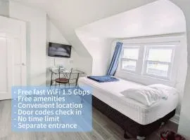 Private Double Cozy Room with Netflix and All Perks