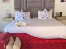 Glamour C-rane lodge