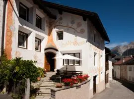 Hotel Chasa Sofia