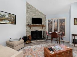 Laurelwood 43 with Wintergreen Advantage, Hotel in Wintergreen