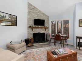 Laurelwood 43 with Wintergreen Advantage