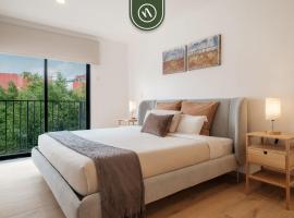Luxury 2 BR Condo in Condesa, condo in Mexico City