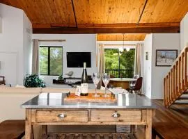 Mountain Inn Lodge 64 with Wintergreen Advantage