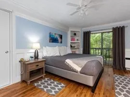 Timbers Studio 44 with Wintergreen Advantage