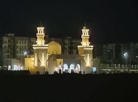 كمبوند جنة مصر عند الجامعه الامريكيه التجمع الخامس، فندق في New cairo