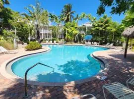 Mermaids Retreat at Coral Hammock