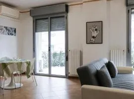 Urban Balcony Hideaway - 3 people