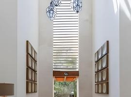 The Grand Luxxe Res Two Bedroom Loft- Riviera Maya, Hotel in Nuevo Vallarta