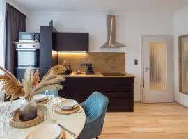 SchillerApartment Hof, Küche, 24h Digital-Checkin, Parkplatz, WLan250MBit