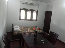 EECS Transit - Urban Stay โรงแรมในคาตุนายากา