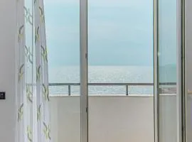 Paradise Coast Apartments