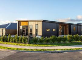 Luxe on Burgundy, hotell med basseng i Martinborough