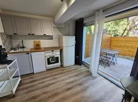 Studio "Le Yellow" avec terrasse et parking