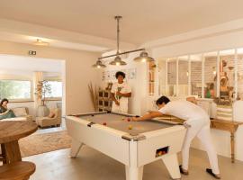 Corsica Hostel Porto Vecchio - partie chambre privée, hotel i Porto-Vecchio