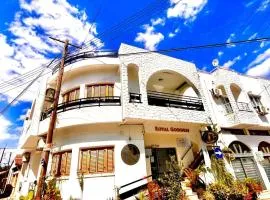 Royal Goddess Guest House, Walled City