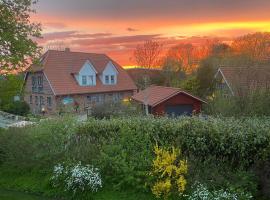 Haus-Sahrensdorf, hotel na praia em Fehmarn
