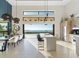 Sunset Infinity Pool & Private Ocean Views