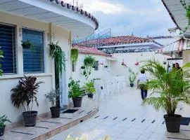 Hostal Casa Luna