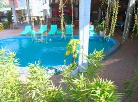 Ha Giang Loop Discovery Hostel & tours