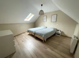 Charmante Maison indépendante au pied de la vieille ville