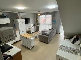 Encanto Rural con diseño moderno en Cigales, Hotel in Cigales