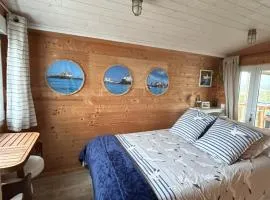 "La Cabine"