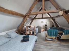 l'Eden caché, hotel v destinaci Beaune-la-Rolande